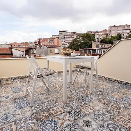 Mercan Balat-the Hidden Terrace