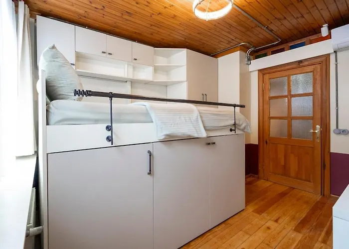 Mercan Balat-the Hidden Terrace * Стамбул